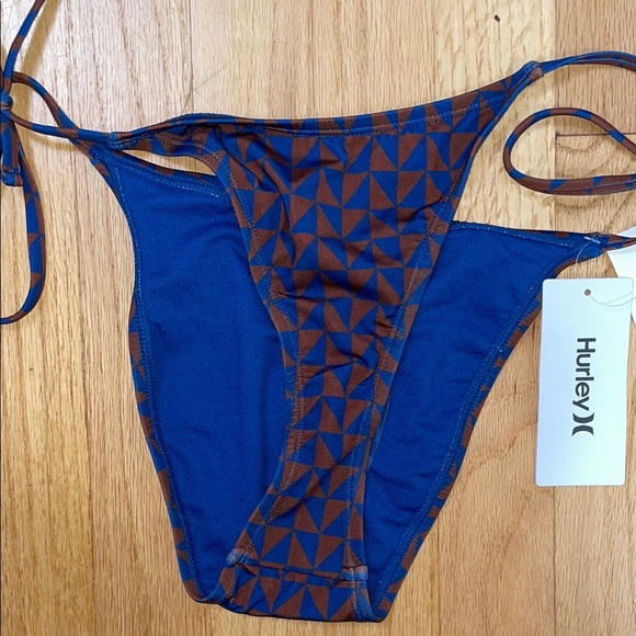 Hurley Blue and Orange Bikini with Adjustable Straps - Picture 4 of 7